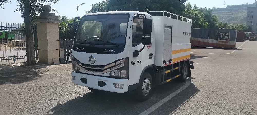 國省道清掃保潔車