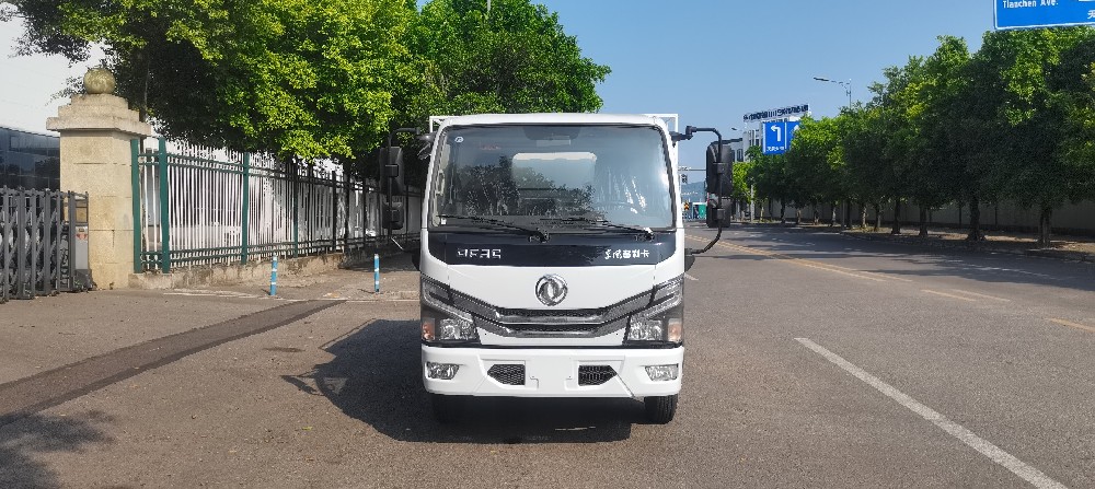 國省道清掃保潔車